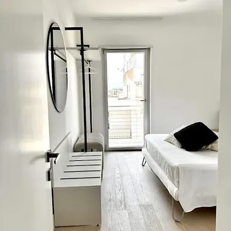 Aptments4 - Real Estate Solutions Apartamento