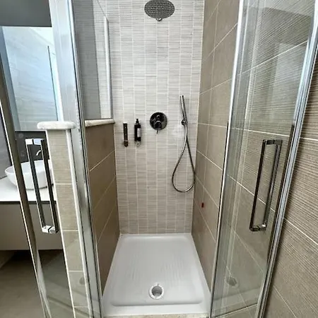 Aptments4 - Real Estate Solutions Διαμέρισμα Όλμπια